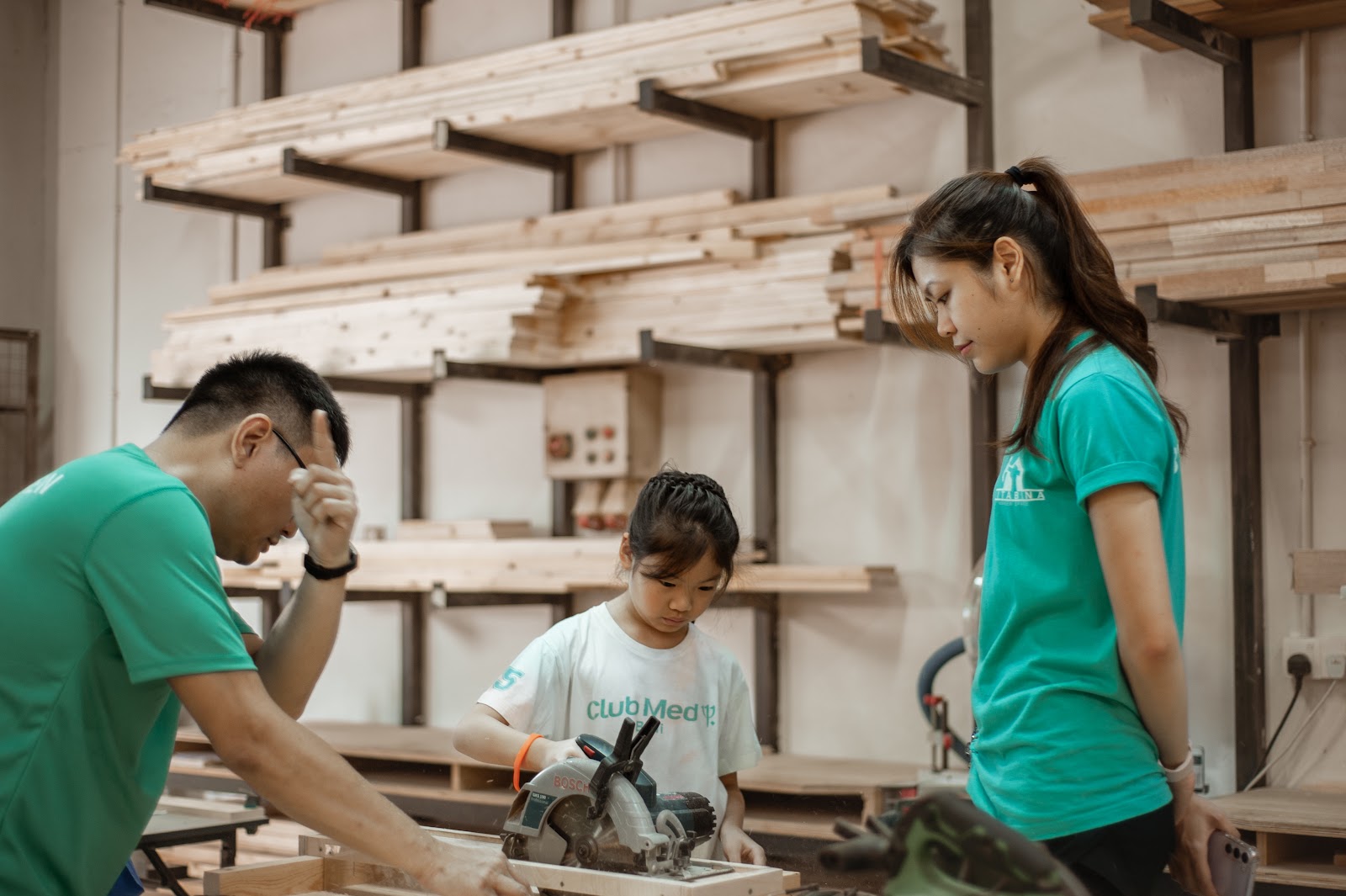 Learning to use the machines safely at KitaBina
